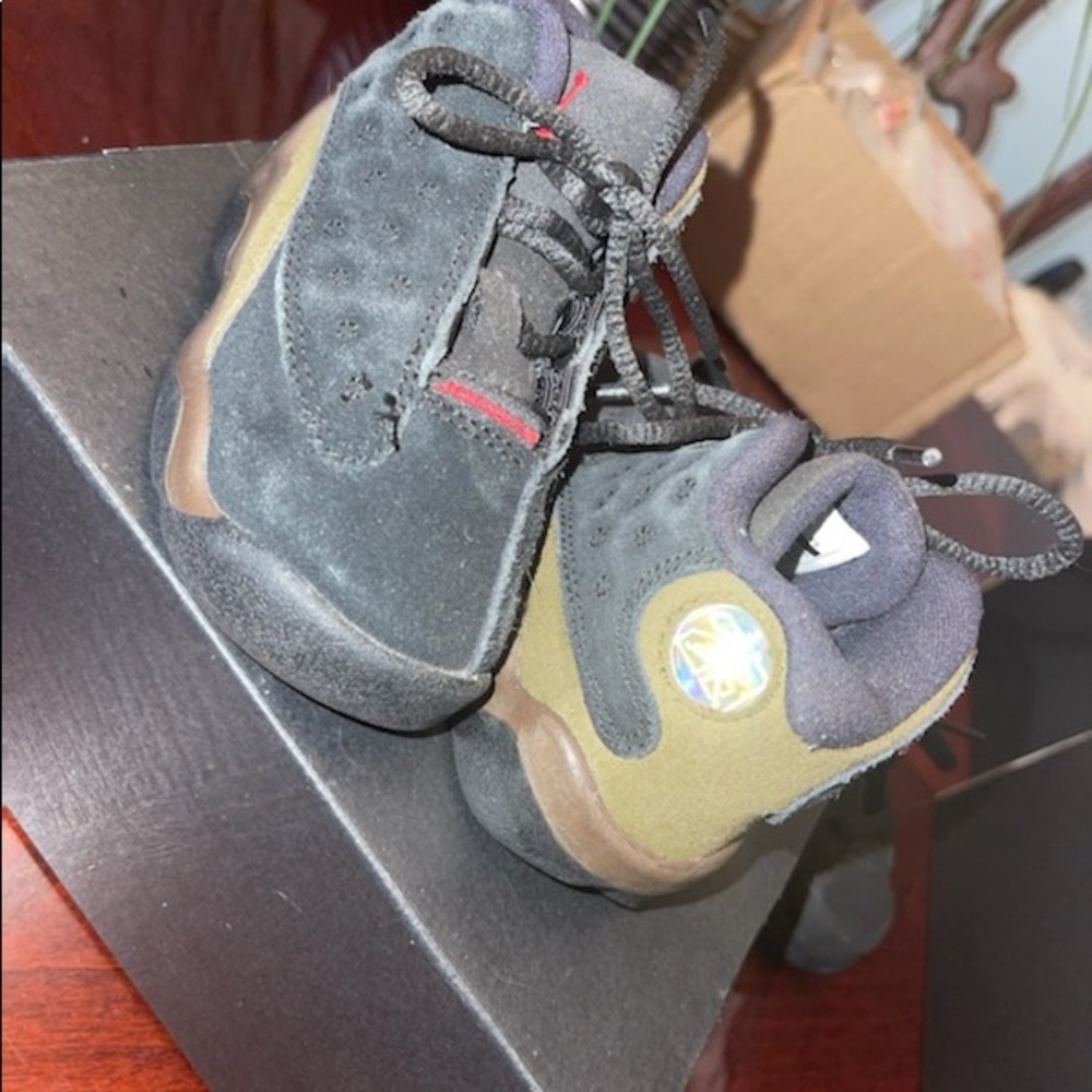 Jordan 13 Olive 5C